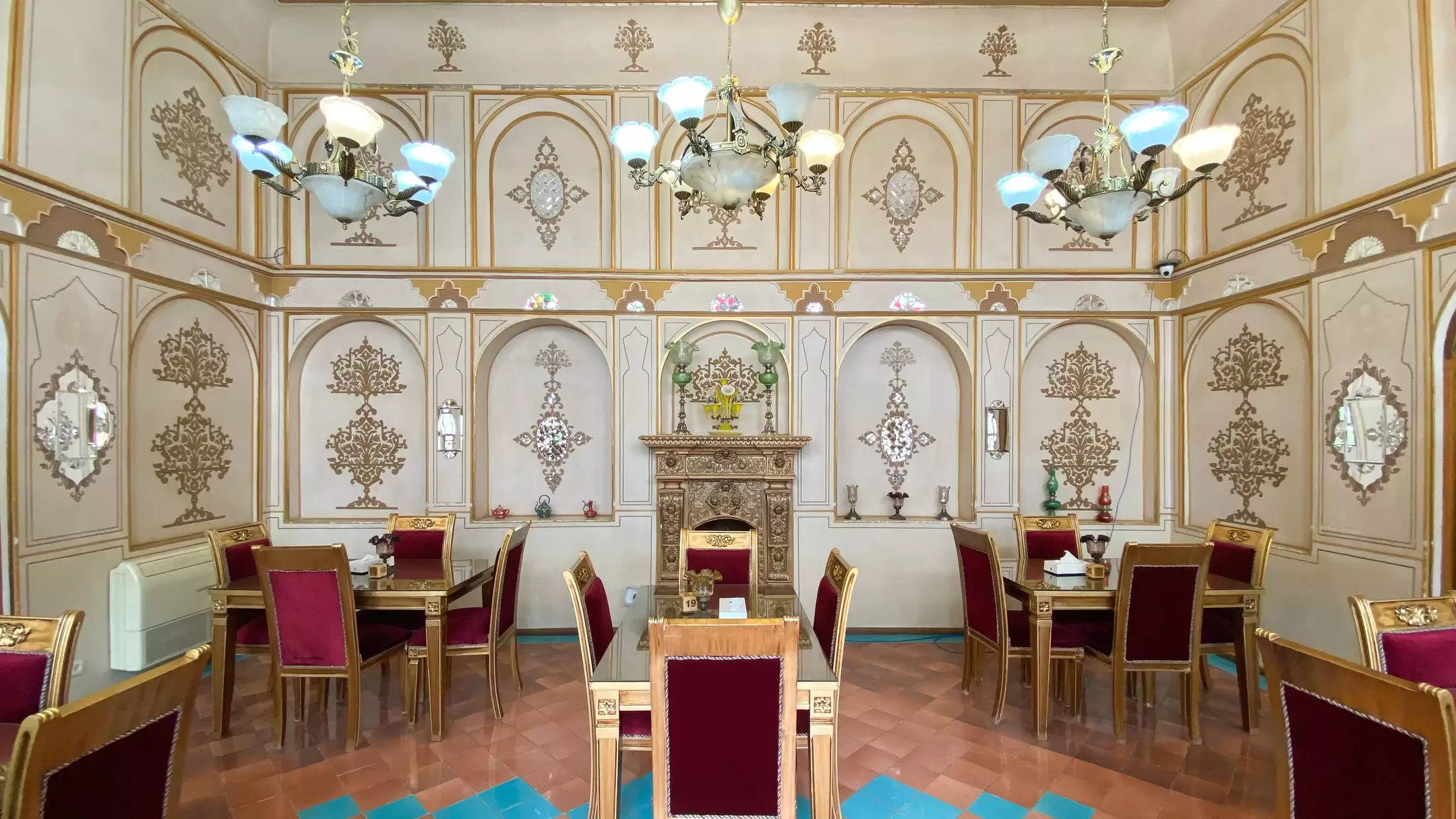 هتل بوتیک کشیش اصفهان